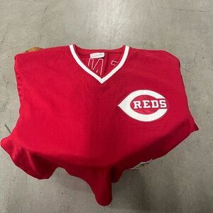 Red Cincinnati Reds V-Neck Jersey